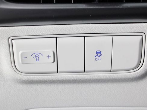 Certified 2026 Hyundai Tucson SE FWD image 24