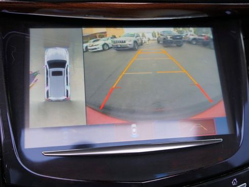 Used 2020 Cadillac Escalade Luxury image 17