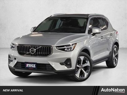 Used 2023 Volvo XC40 B5 Plus w/ Protection Package Premier