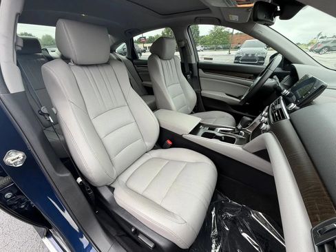 Used 2018 Honda Accord EX-L image 28