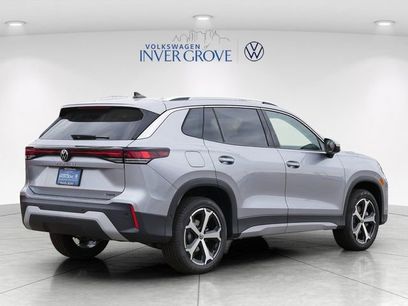 New 2025 Volkswagen Tiguan SE