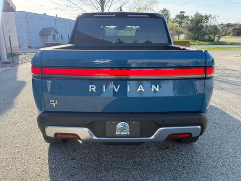 Used 2023 Rivian R1T Adventure AWD/4WD image 4