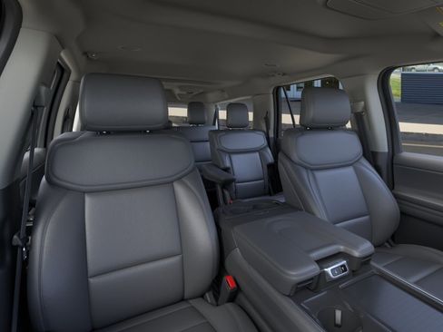 New 2026 Ford Expedition Max Active AWD/4WD image 11
