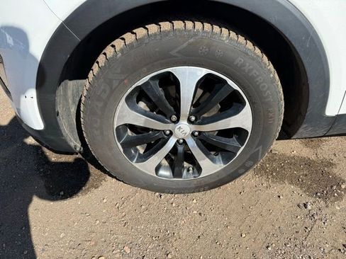 Used 2016 Kia Sorento EX w/ EX Premium Package AWD/4WD image 10