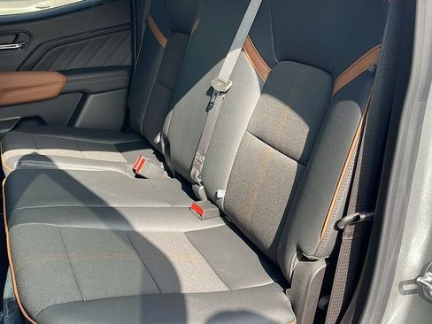 New 2026 GMC Canyon AT4 AWD/4WD image 14