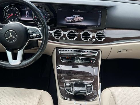 Used 2019 Mercedes-Benz E 300 image 15