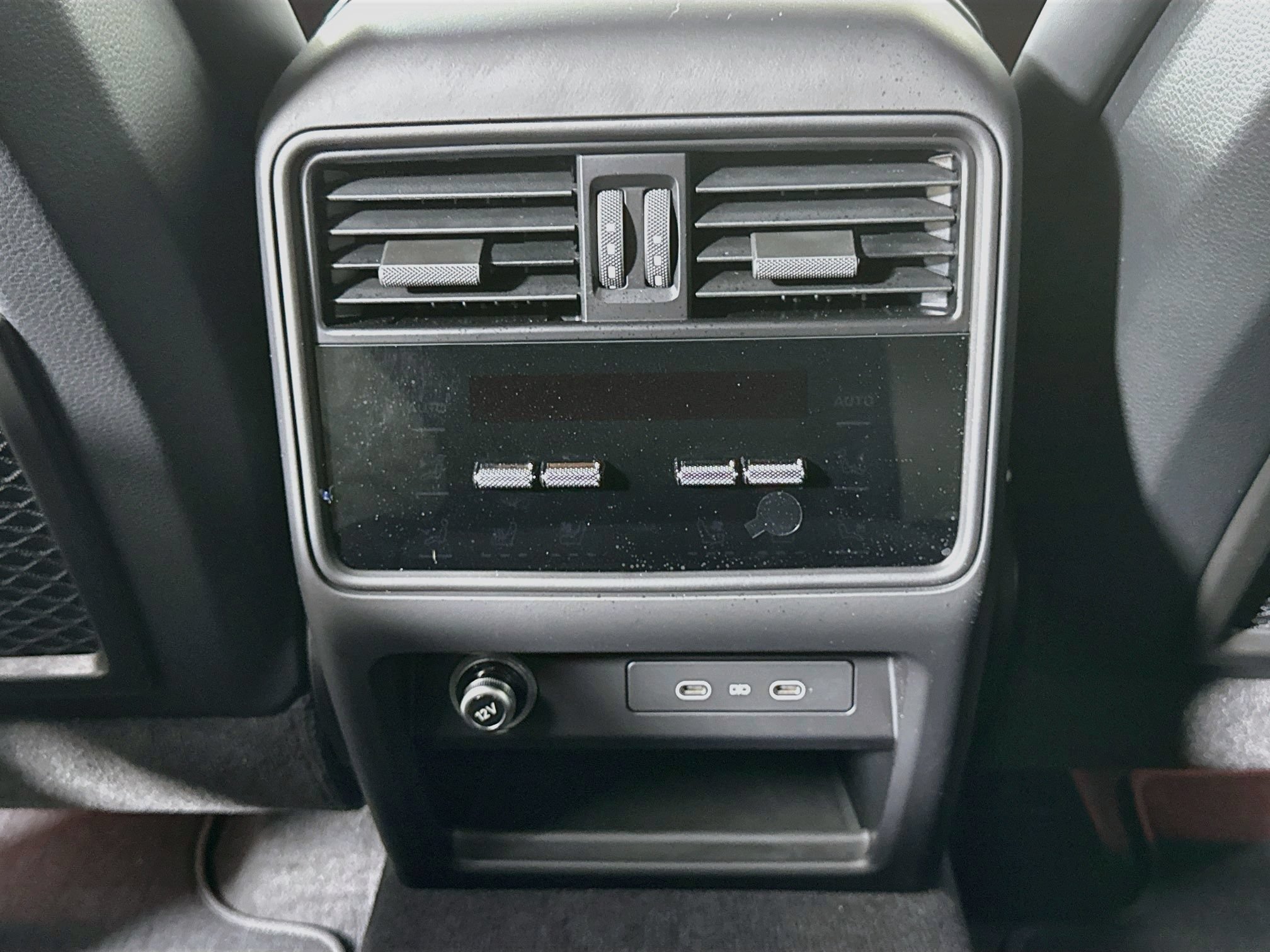 Certified 2026 Porsche Cayenne E-Hybrid AWD/4WD image 24