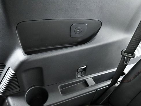 New 2026 Ford Explorer ST-Line w/ ST-Line Street Pack image 31