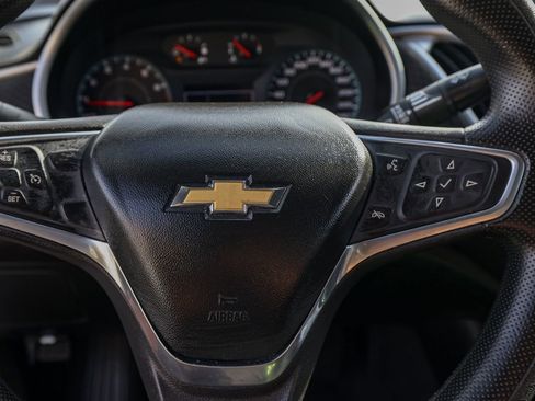 Used 2022 Chevrolet Malibu LS image 24