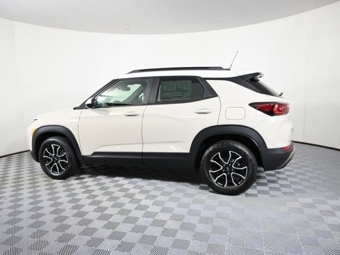 New 2026 Chevrolet TrailBlazer ACTIV w/ Convenience Package image 4