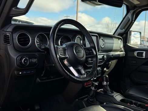 Used 2022 Jeep Wrangler Unlimited Rubicon 4xe w/ Cold Weather Group image 13