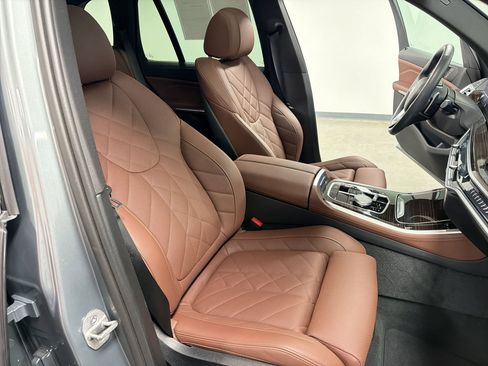 Certified 2024 BMW X5 xDrive40i w/ Parking Assistance Package image 31