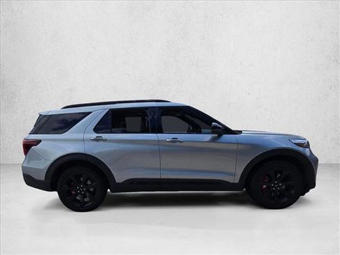 Used 2020 Ford Explorer ST w/ ST Street Pack AWD/4WD image 5