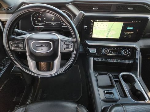 Used 2024 GMC Sierra 2500 Denali image 30