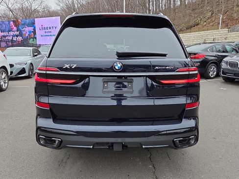 New 2026 BMW X7 xDrive40i w/ M Sport Package AWD/4WD image 5