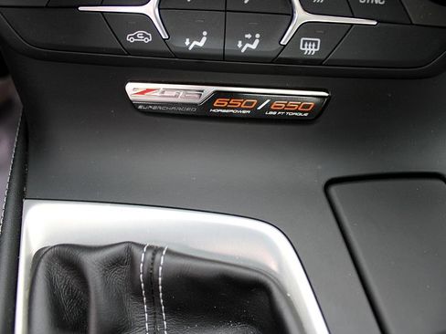 Used 2016 Chevrolet Corvette Z06 w/ Battery Protection Package image 13