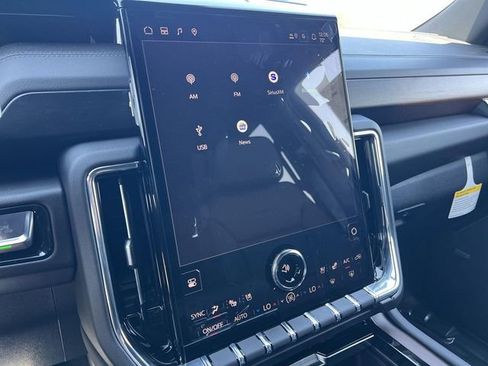 New 2026 GMC Yukon XL Denali w/ Advanced Technology Package image 17