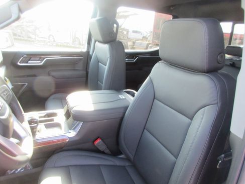 New 2026 GMC Sierra 1500 Elevation w/ Elevation Premium Package image 14