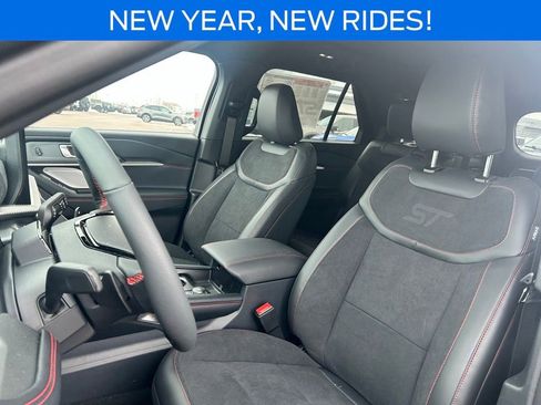 New 2026 Ford Explorer ST w/ Sun And Sound Package image 18