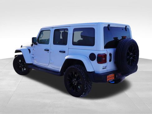 Used 2024 Jeep Wrangler Unlimited Sahara w/ Safety Group AWD/4WD image 7