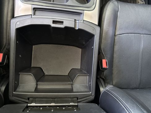 Used 2018 RAM 2500 Laramie w/ Convenience Group image 37