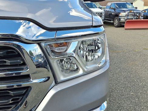 Used 2023 RAM 1500 Big Horn AWD/4WD image 34