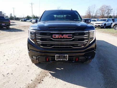 New 2026 GMC Sierra 1500 AT4 w/ AT4 Premium Package image 9