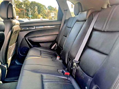 Used 2006 GMC Envoy XL Denali image 12