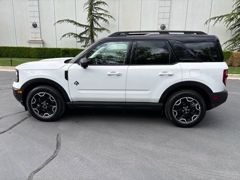 Used 2025 Ford Bronco Sport Outer Banks w/ Outer Banks Tech Package+ AWD/4WD image 11