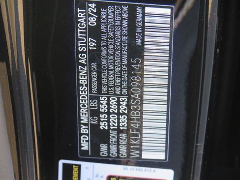 Used 2025 Mercedes-Benz E 350 4MATIC Sedan image 17