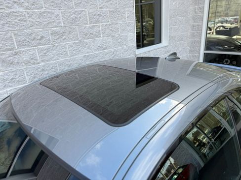 Used 2013 BMW M3 Coupe image 11