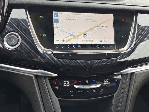 Certified 2024 Cadillac XT6 Premium Luxury image 18