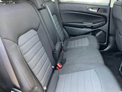 Used 2024 Ford Edge SE image 24