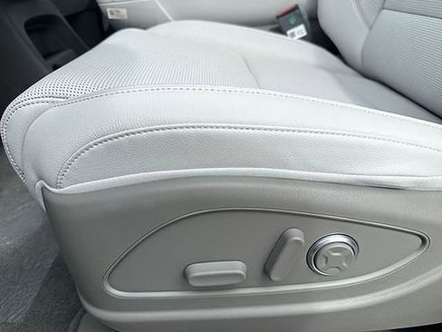 New 2026 Hyundai Palisade Limited image 40