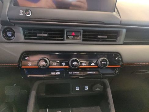 Used 2026 Honda Pilot TrailSport image 22
