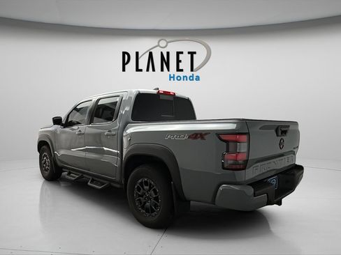 Used 2023 Nissan Frontier PRO-4X w/ Pro-4X Premium Package AWD/4WD image 7