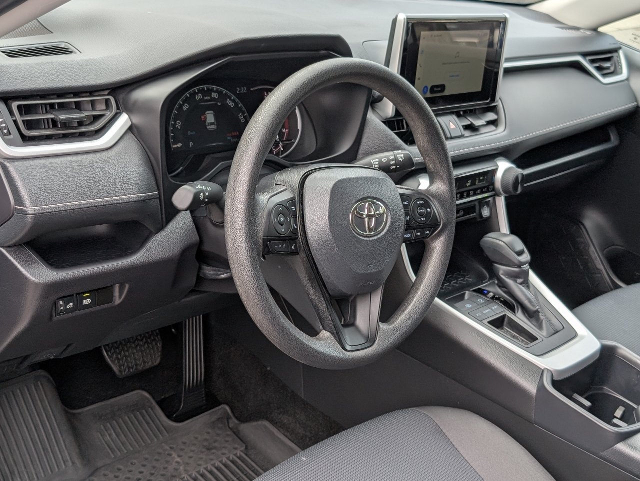 Used 2025 Toyota RAV4 LE FWD image 14