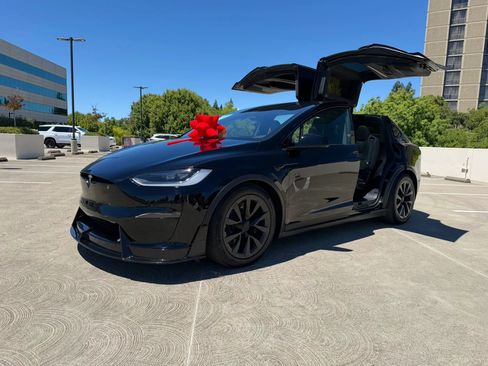 Used 2024 Tesla Model X AWD/4WD image 7