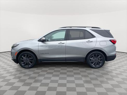 Used 2023 Chevrolet Equinox RS w/ RS Leather Package image 4