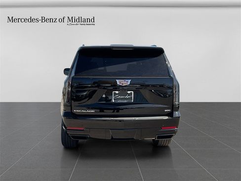 Used 2026 Cadillac Escalade Sport w/ Touring Package image 6