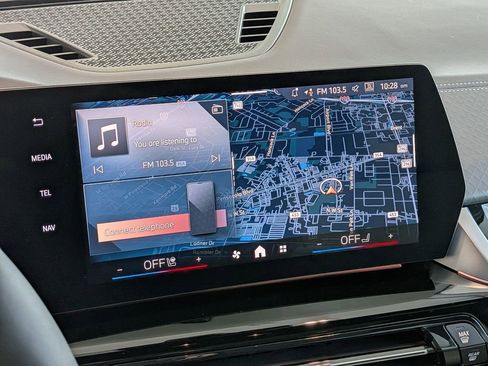 New 2026 BMW X2 xDrive28i AWD/4WD image 16