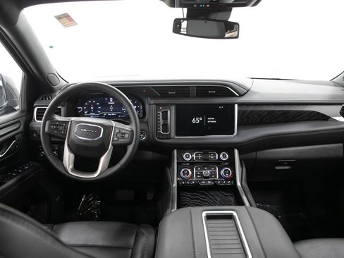 Used 2024 GMC Yukon Denali w/ Max Trailering Package AWD/4WD image 18
