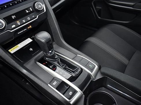 Certified 2021 Honda Civic LX image 19
