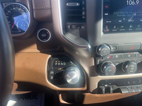 Used 2020 RAM 1500 Laramie image 18