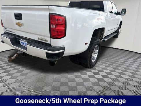Used 2019 Chevrolet Silverado 3500 High Country w/ Duramax Plus Package AWD/4WD image 7