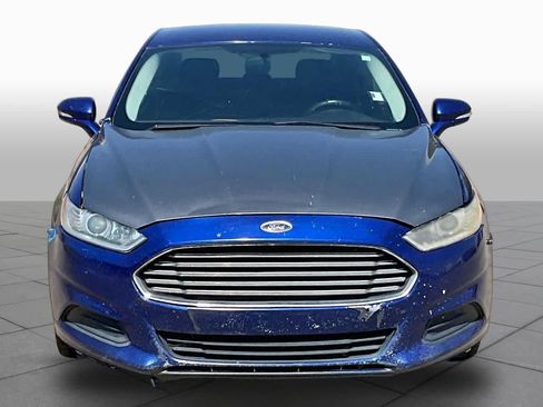 Used 2014 Ford Fusion SE FWD image 3