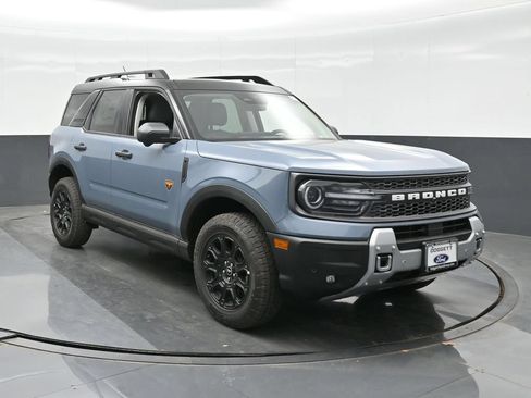 New 2025 Ford Bronco Sport Badlands w/ Badlands Tech Package AWD/4WD image 16