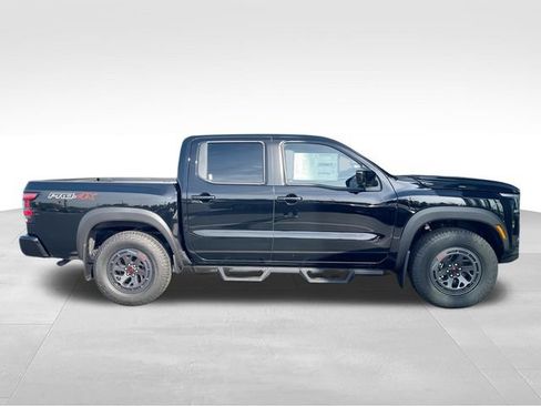 New 2026 Nissan Frontier PRO-4X w/ Pro-4x Convenience Package AWD/4WD image 9