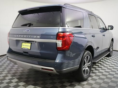 Used 2022 Ford Expedition XLT AWD/4WD image 6