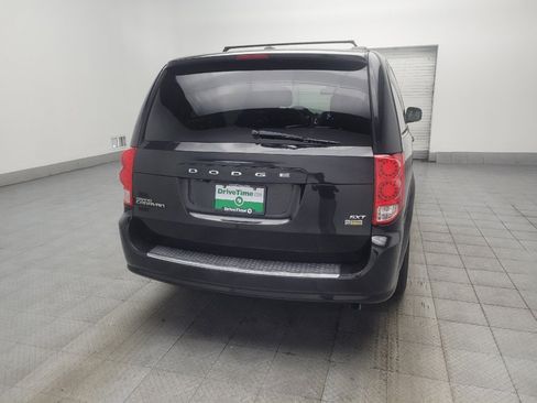 Used 2019 Dodge Grand Caravan SXT FWD image 7
